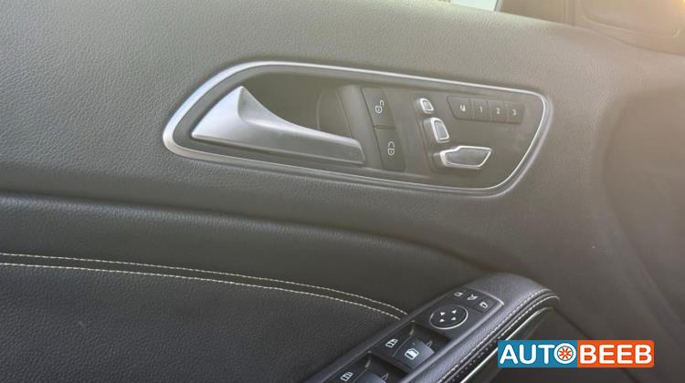 مرسيدس بنز CLA200 2020