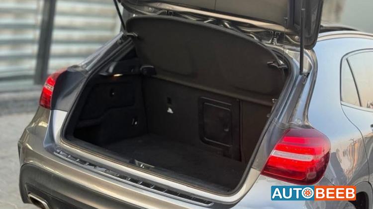 مرسيدس بنز CLA200 2020