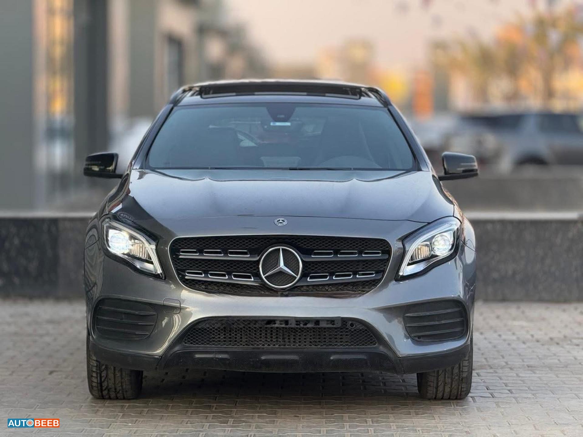 مرسيدس بنز CLA200 2020