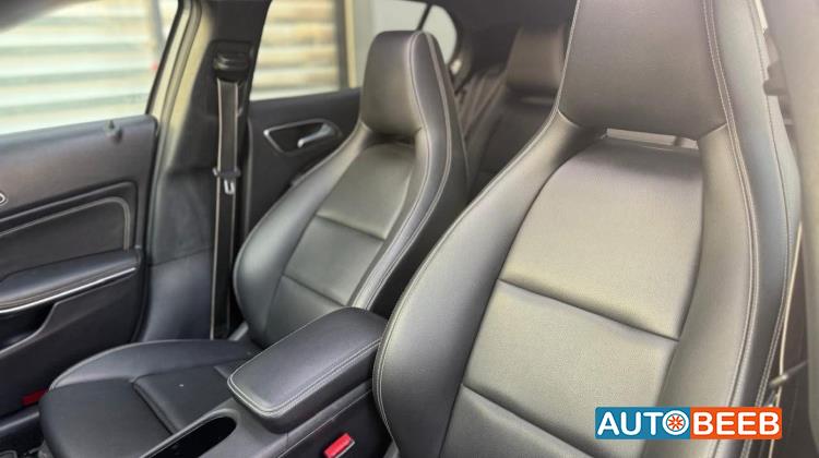 مرسيدس بنز CLA200 2020