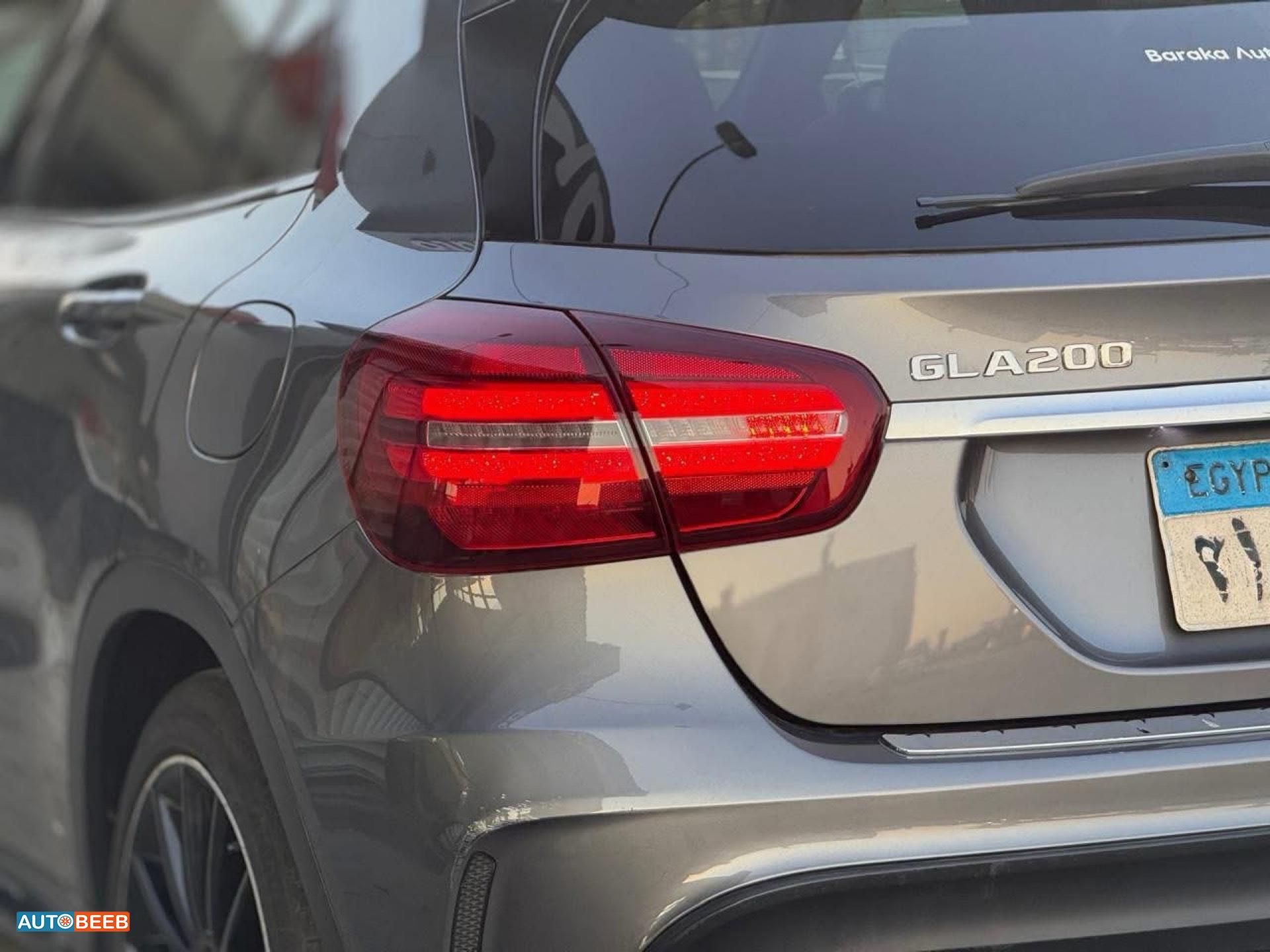 مرسيدس بنز CLA200 2020