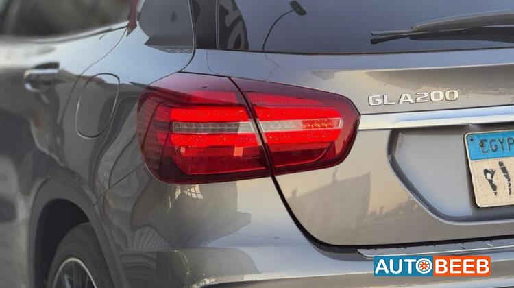 مرسيدس بنز CLA200 2020