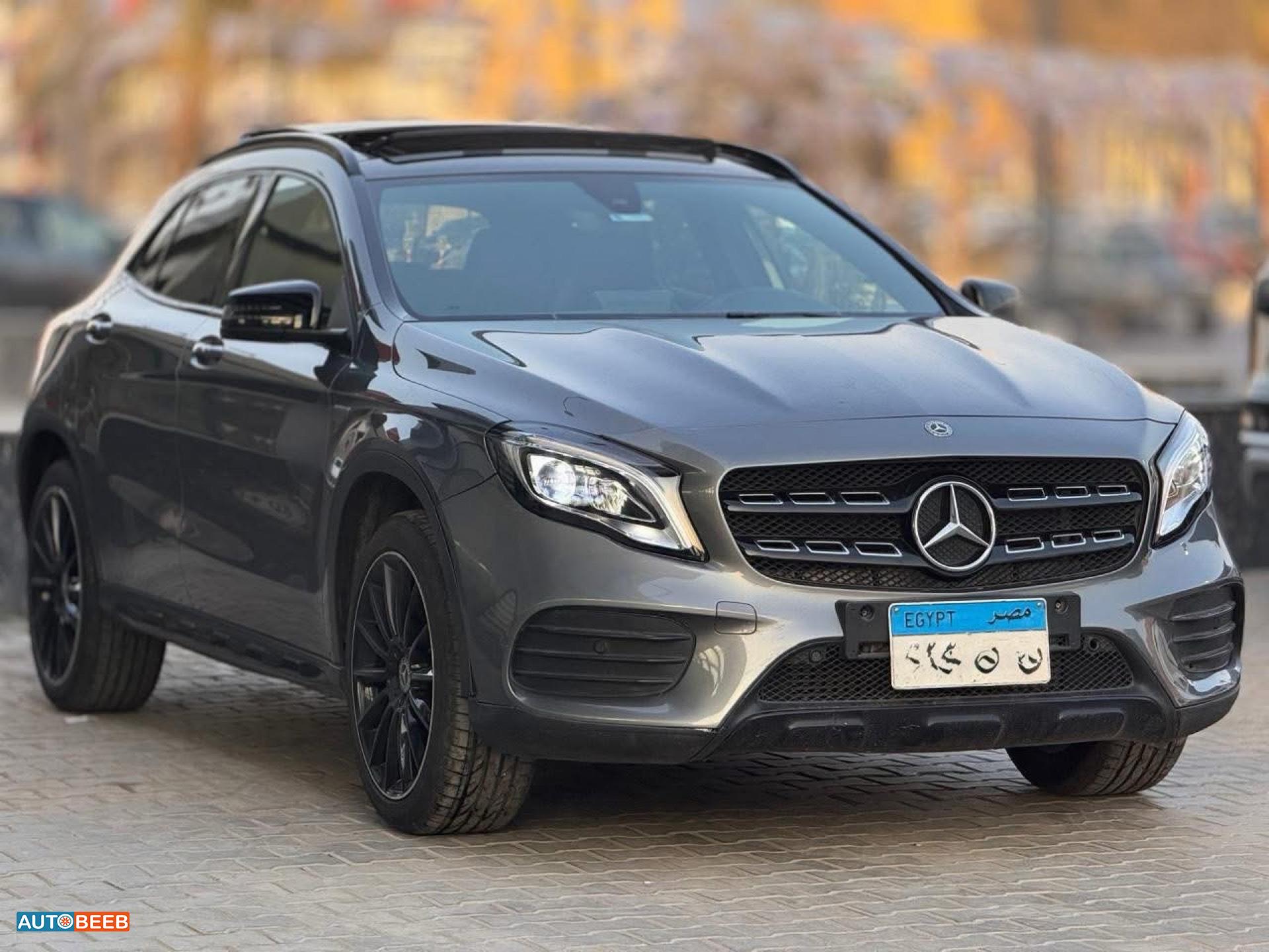 مرسيدس بنز CLA200 2020