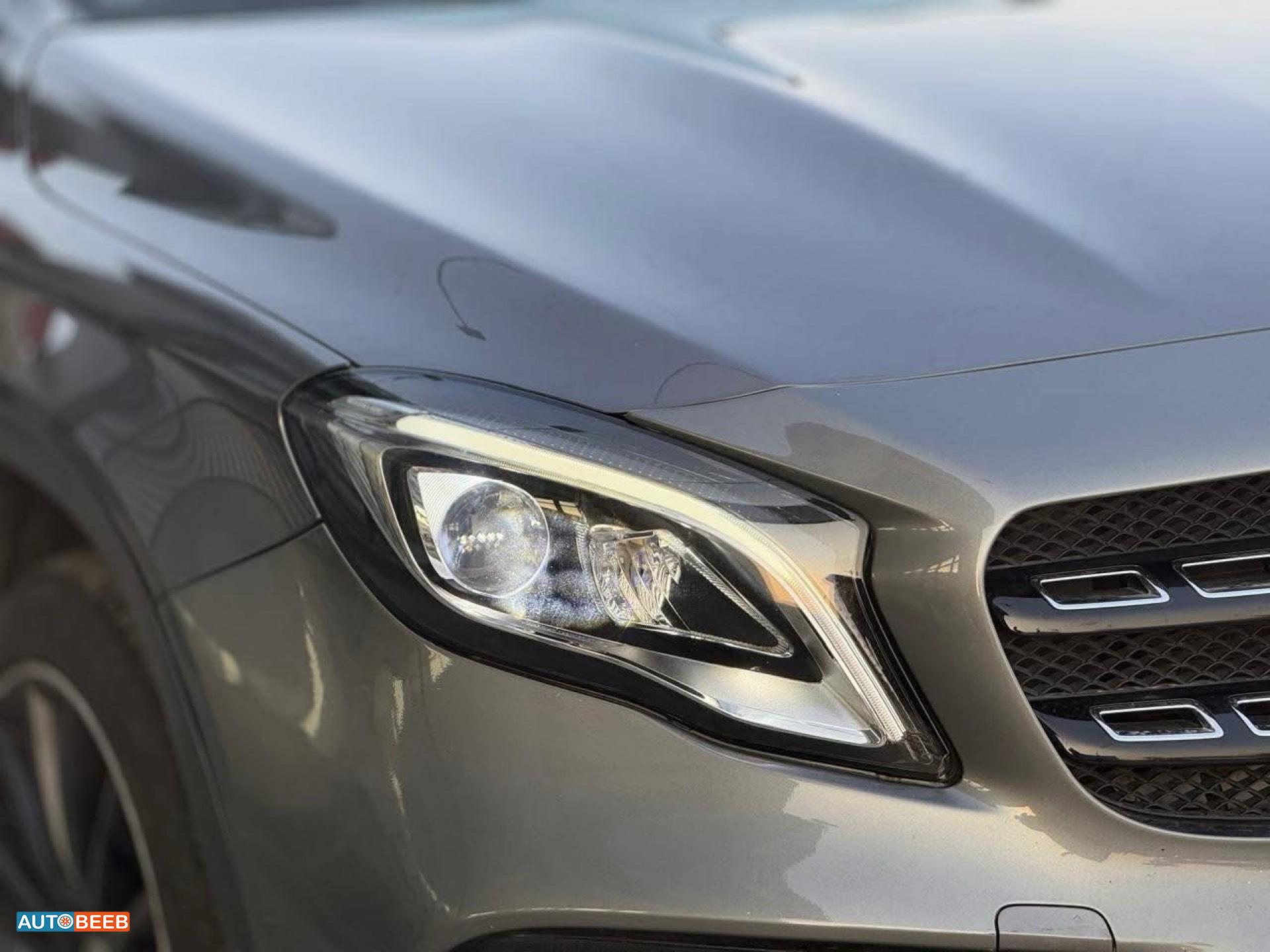 مرسيدس بنز CLA200 2020