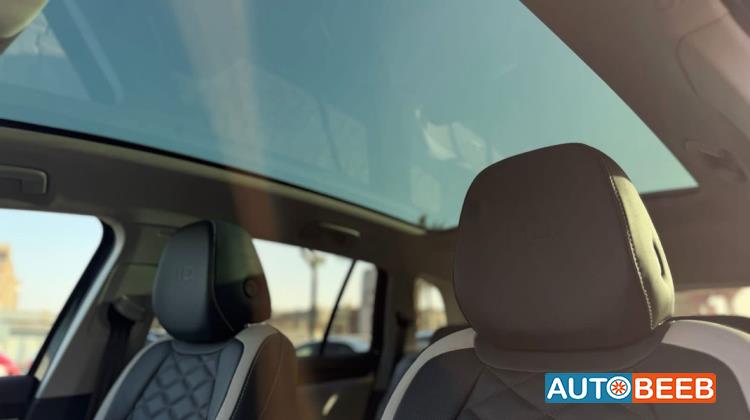 فولكس فاجن ID 6 2023