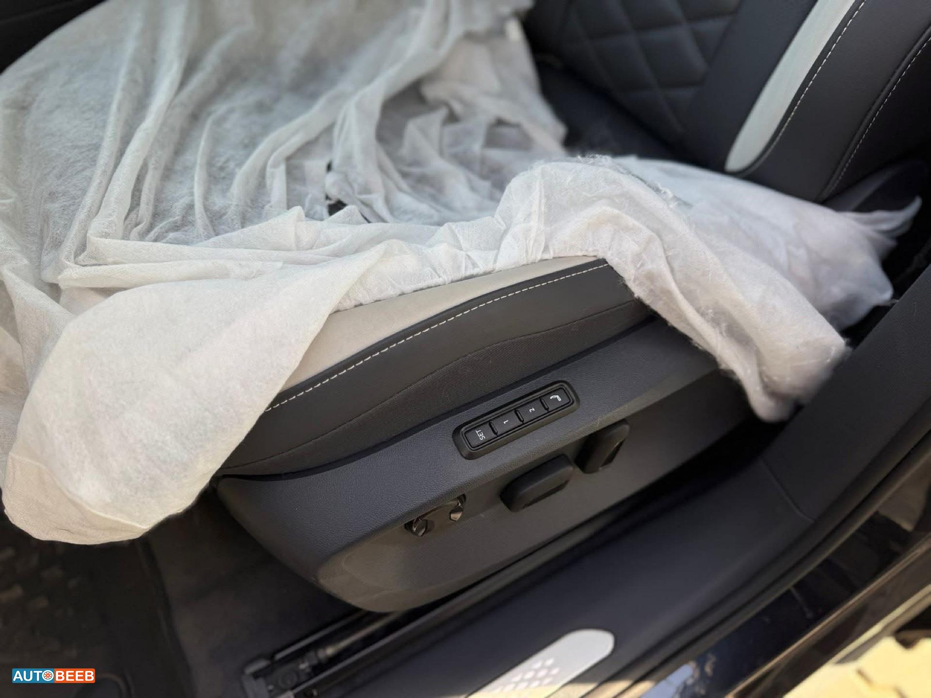 فولكس فاجن ID 6 2023