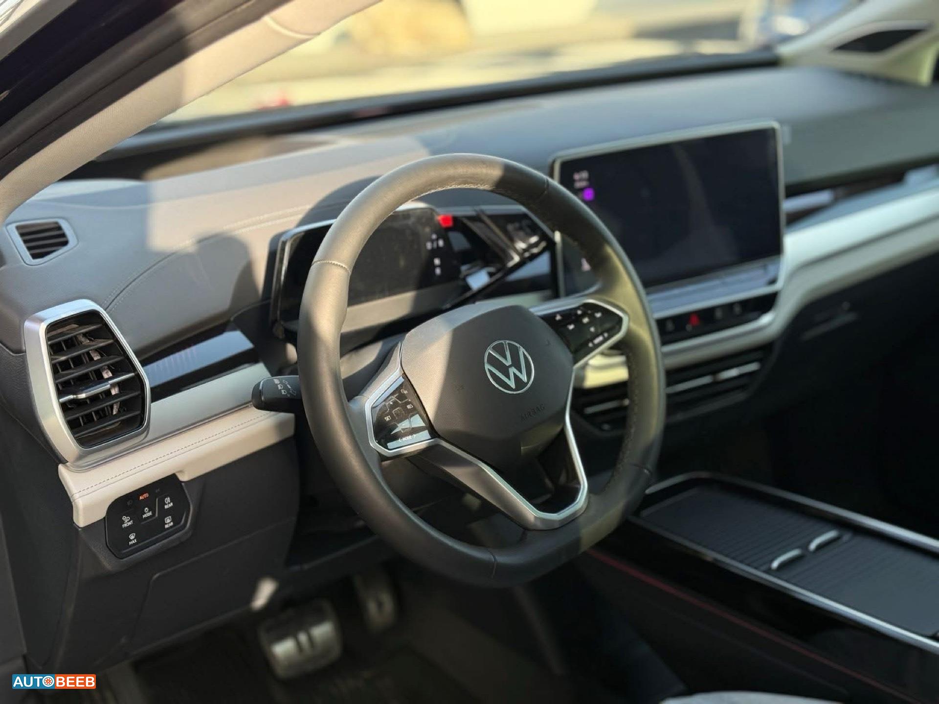 فولكس فاجن ID 6 2023