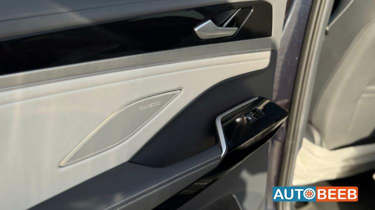 فولكس فاجن ID 6 2023