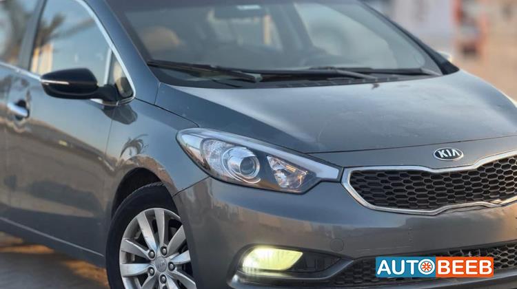 كيا سيراتو 2015