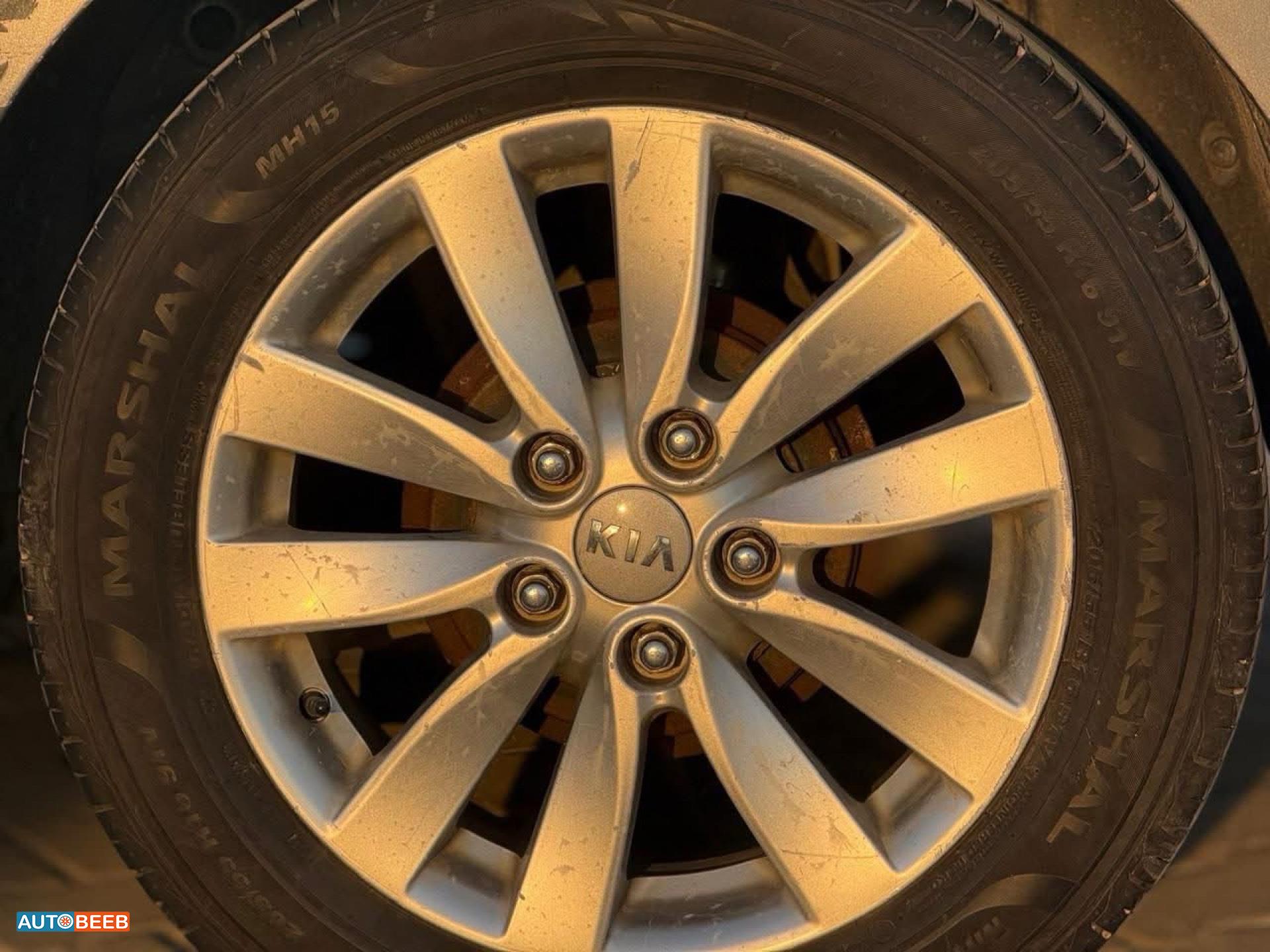 كيا سيراتو 2015