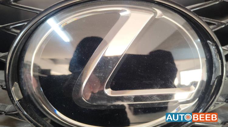 شعار طمبون امامي لكزس is200 2020 2021