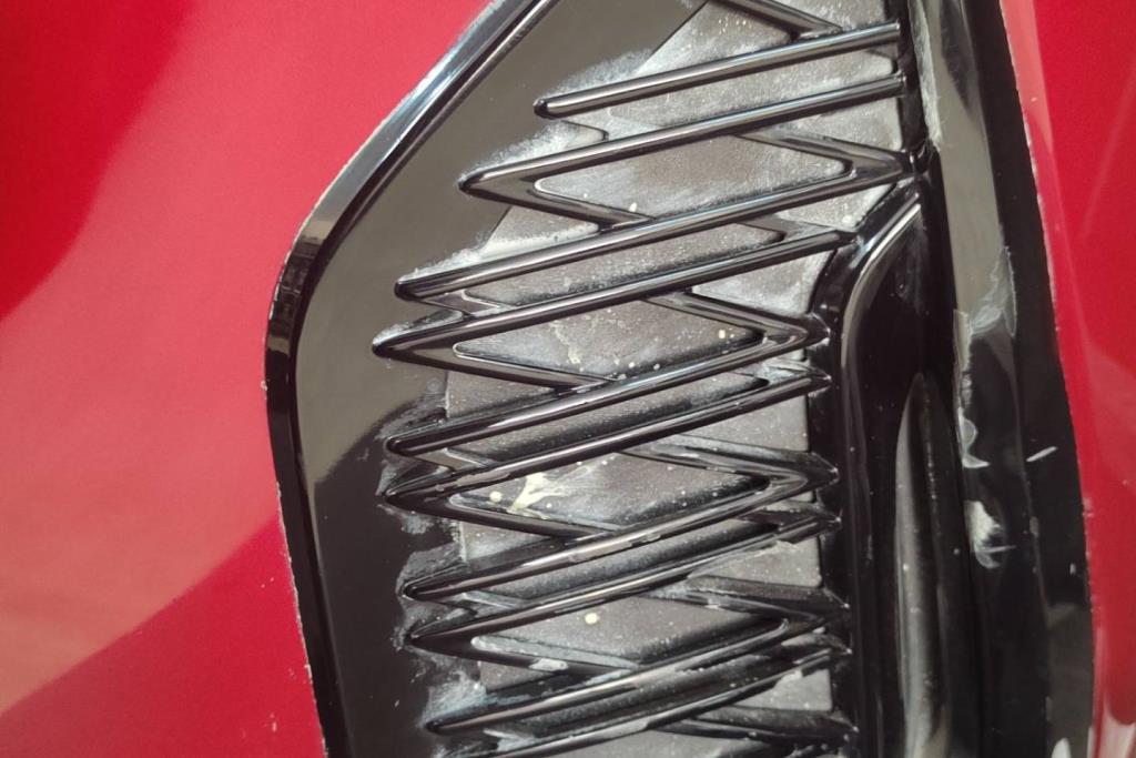 تسكيرة طمبون امامي شمال لكزس is200 2020 2021