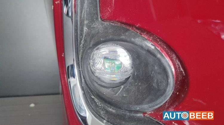 كشاف امامي يمين تويوتا كورولا 2021 2022 2023