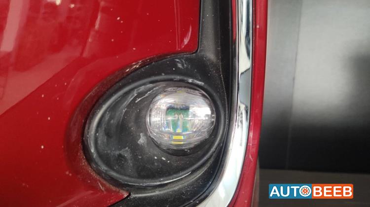 كشاف امامي شمال تويوتا كورولا 2021 2022 2023