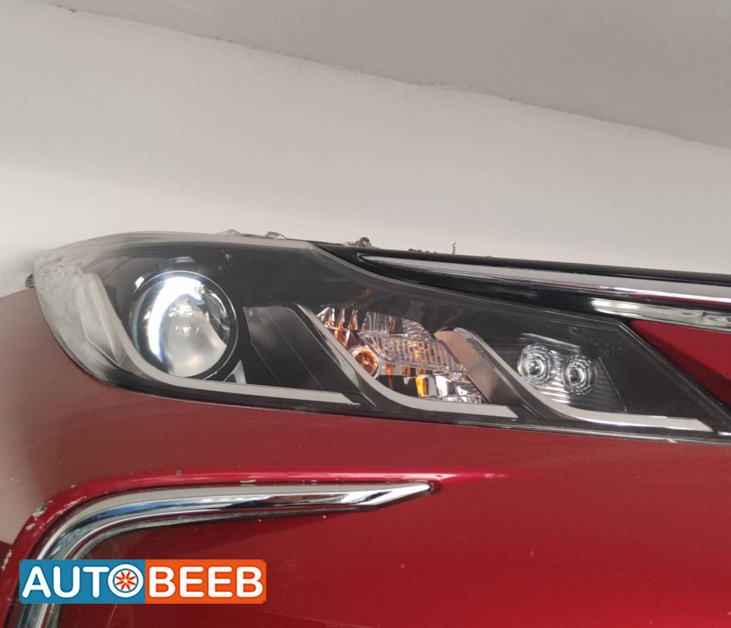 ضوء امامي يمين تويوتا كورولا 2021 2022 2023