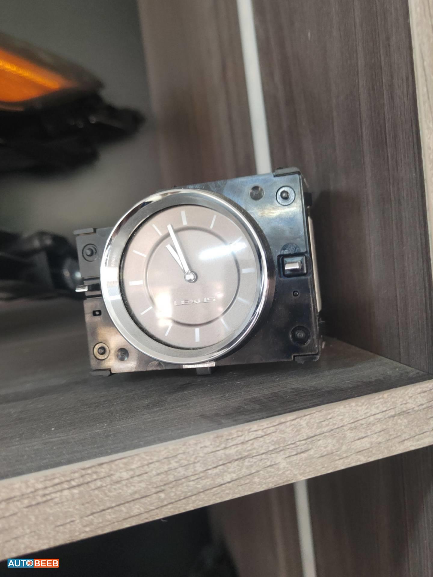 ساعة لكزس es300 2020 2021 2022