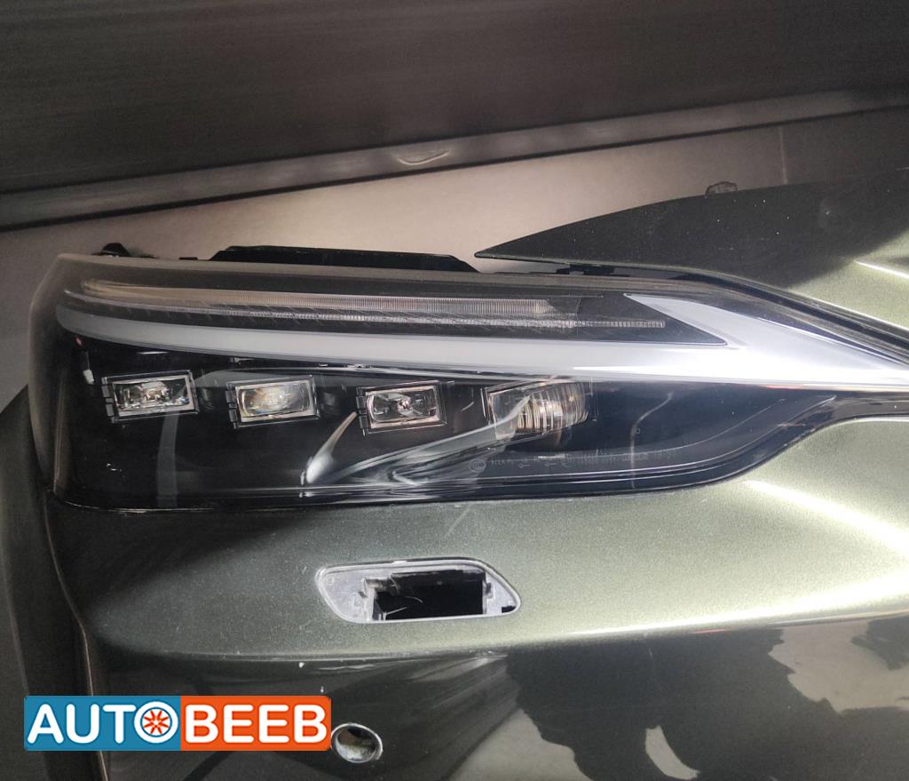 Lights Front light Lexus NX250