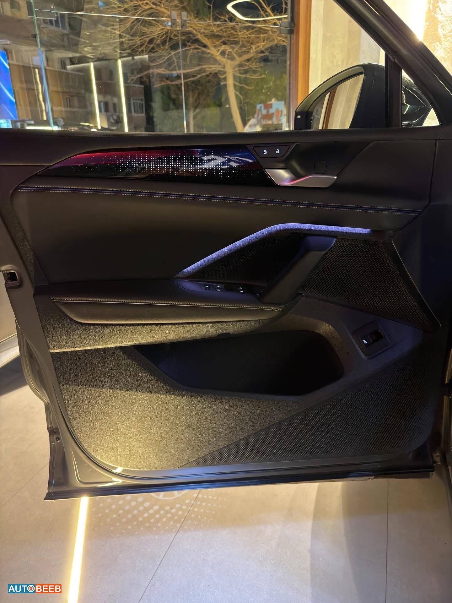 Volkswagen Tiguan 2024