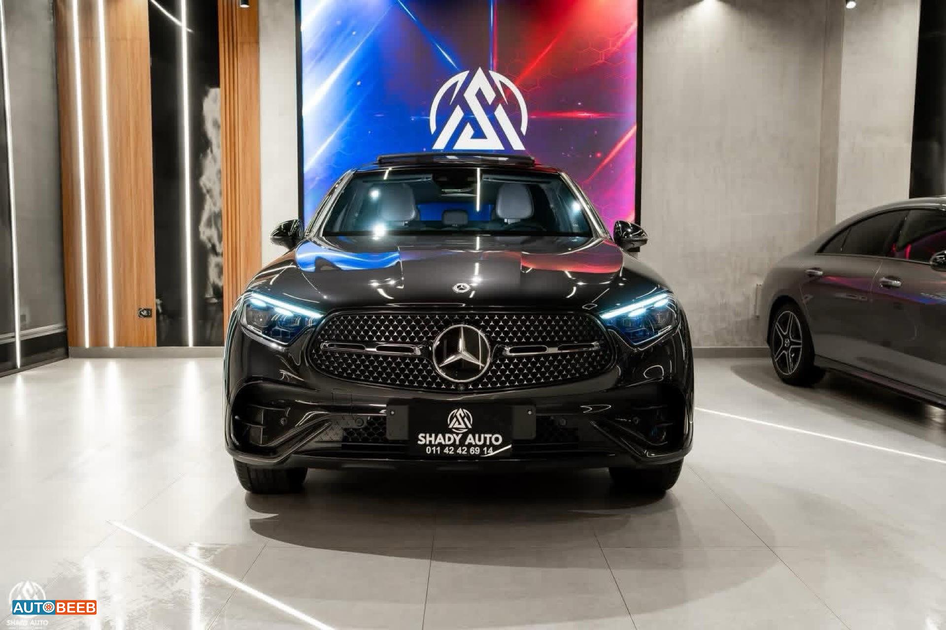 Mercedes Benz GLC300 2024