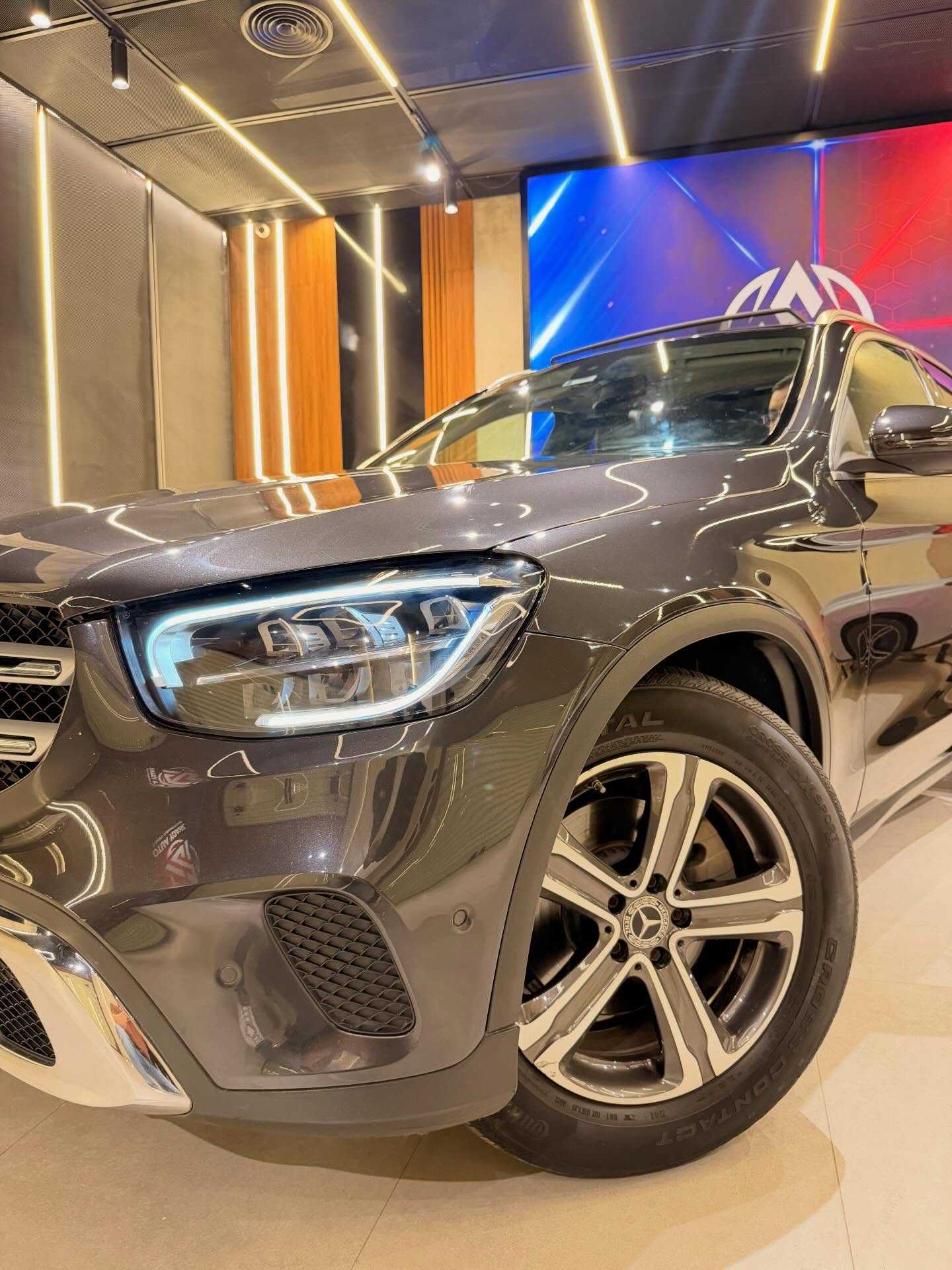 مرسيدس بنز GLC200 2021