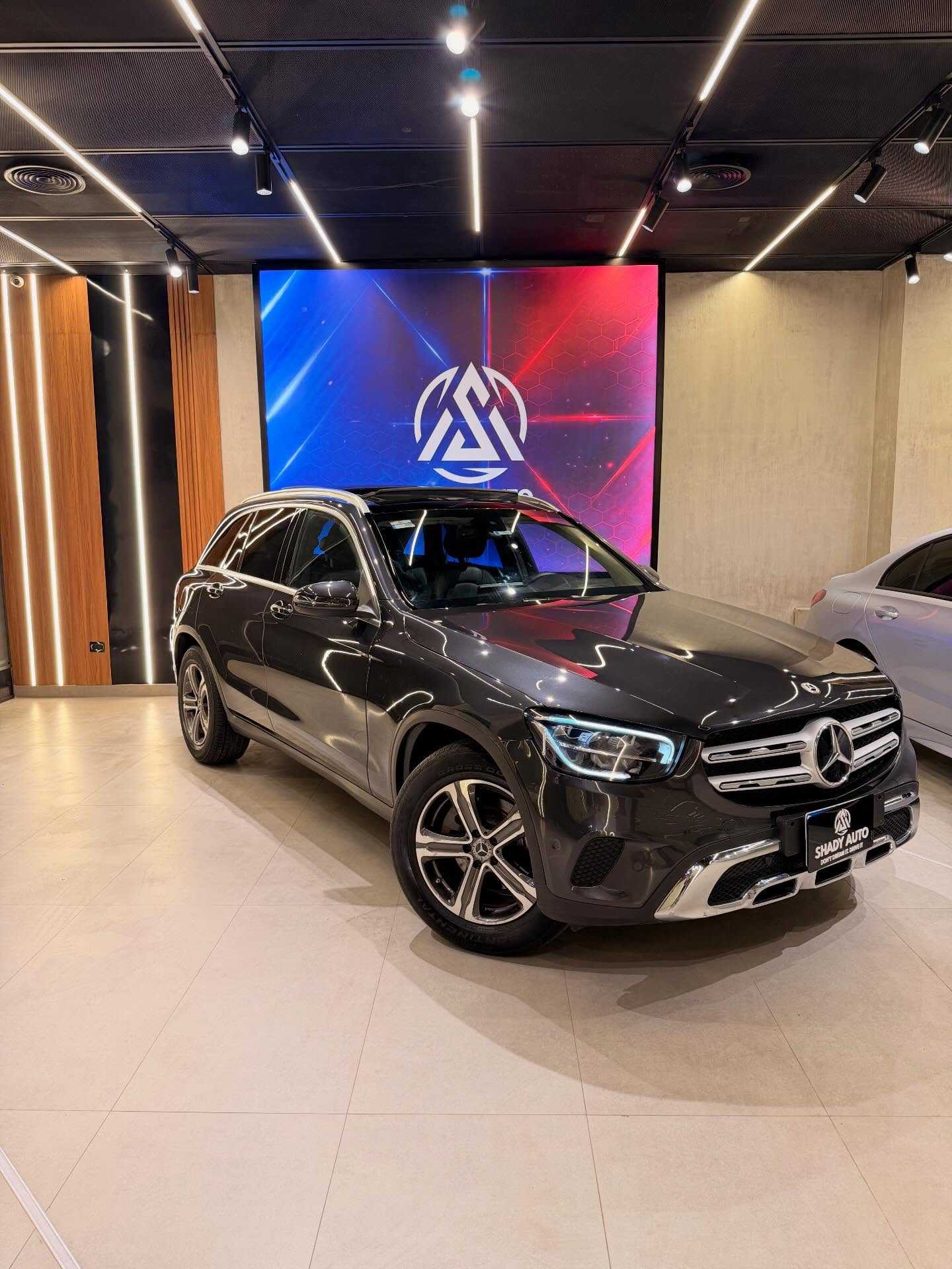 مرسيدس بنز GLC200 2021