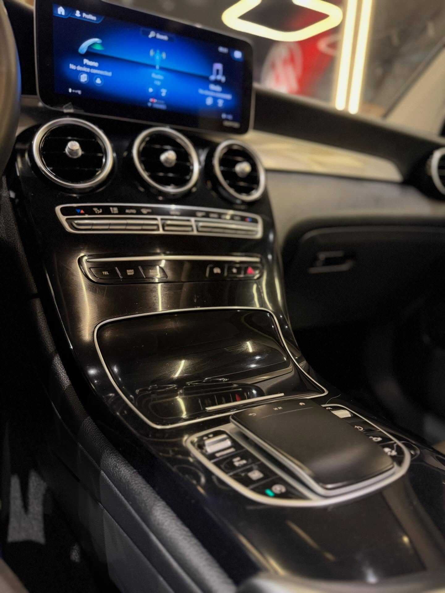 مرسيدس بنز GLC200 2021