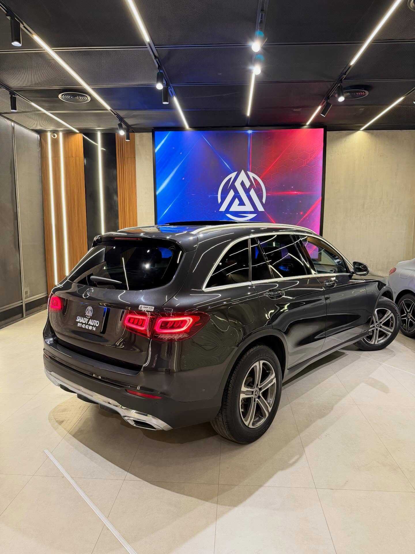 مرسيدس بنز GLC200 2021