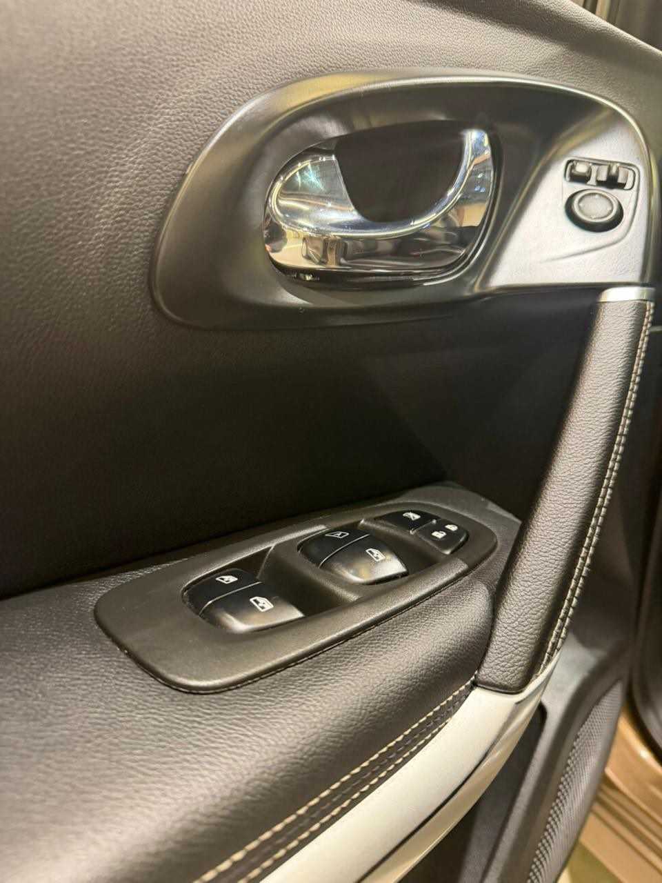 رينو كادجار 2018