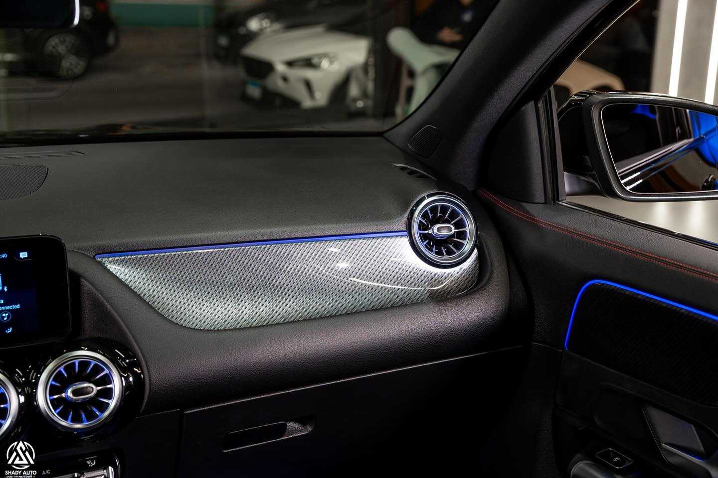 Mercedes Benz CLA200 2021