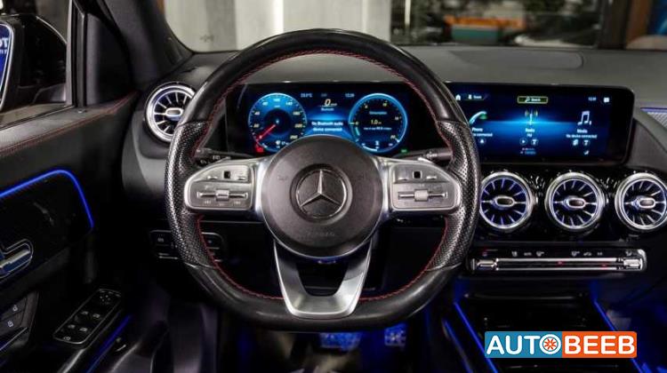 Mercedes Benz CLA200 2021