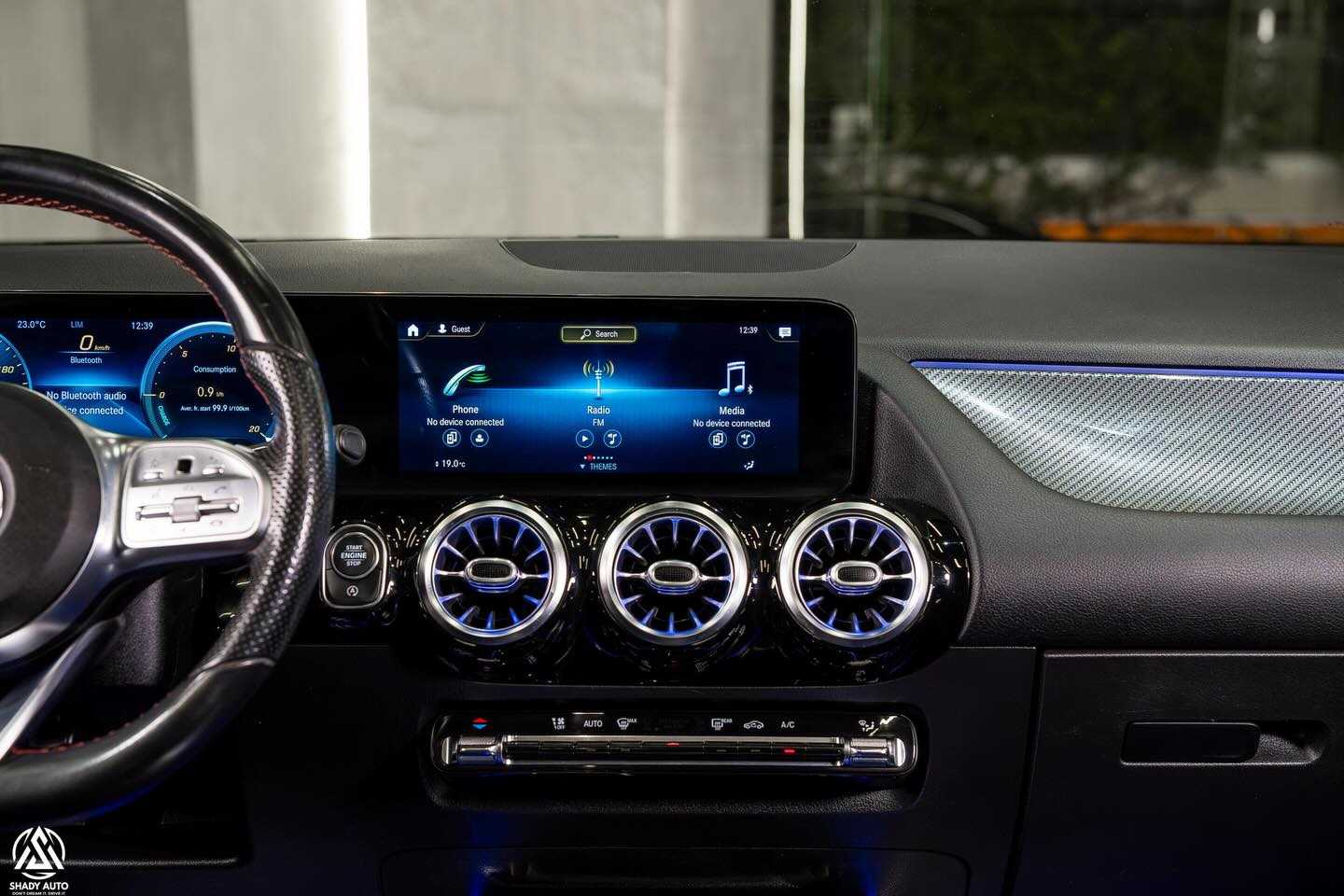 Mercedes Benz CLA200 2021