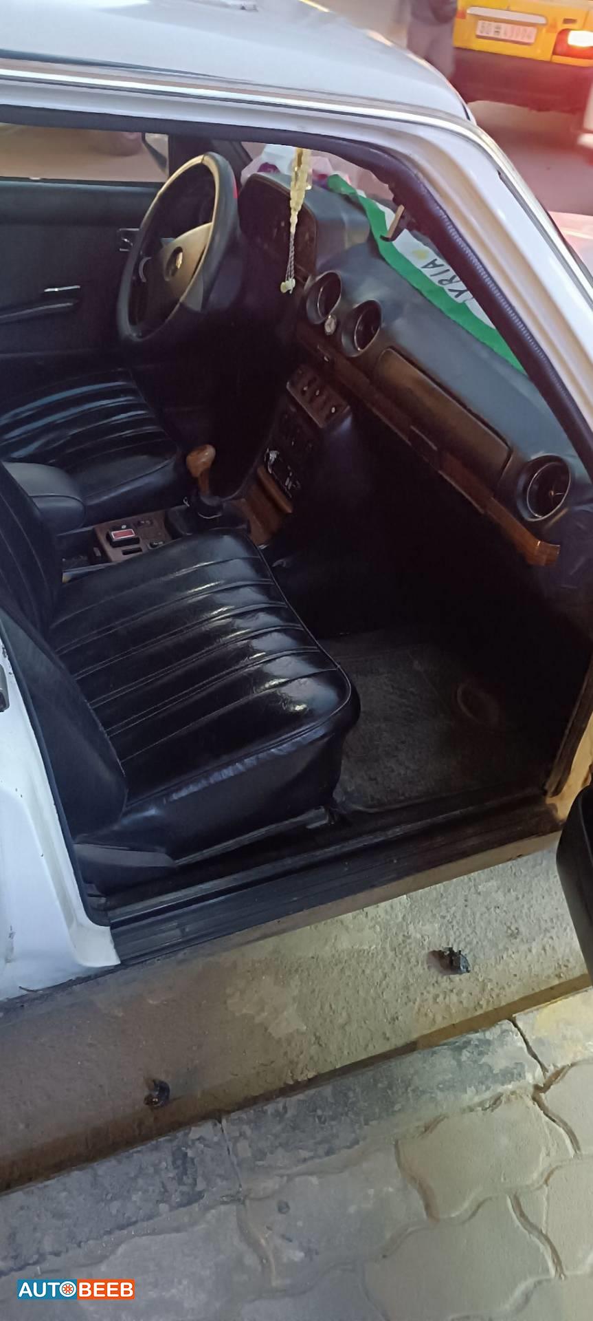 Mercedes Benz E230 1978