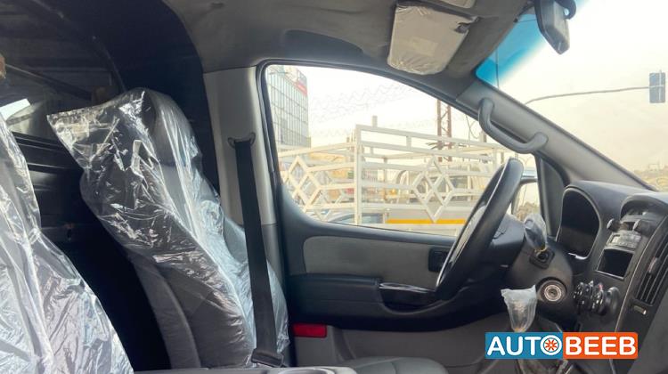 ميني فان هيونداي 2008