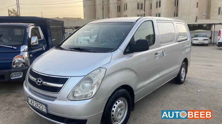 ميني فان هيونداي 2008