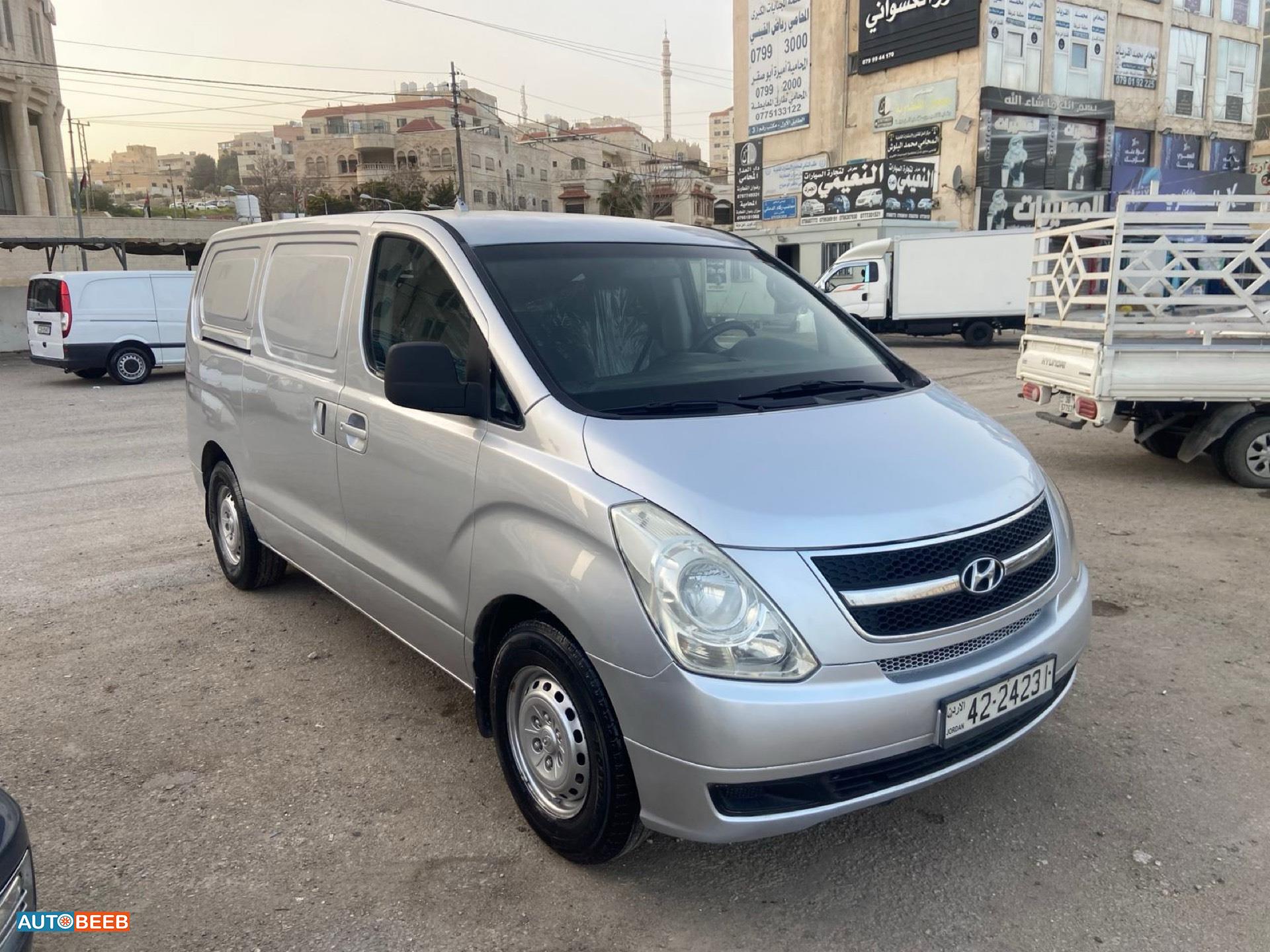 ميني فان هيونداي 2008