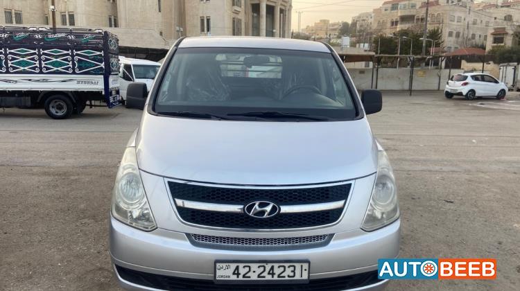 ميني فان هيونداي 2008