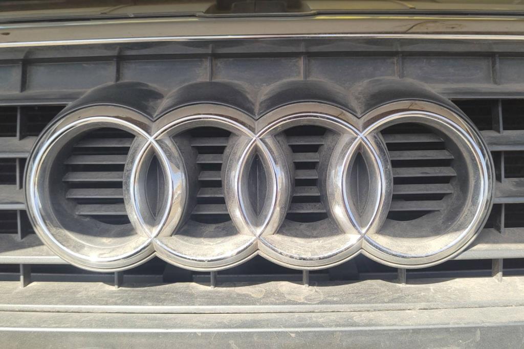 Body  Emblems Audi A1