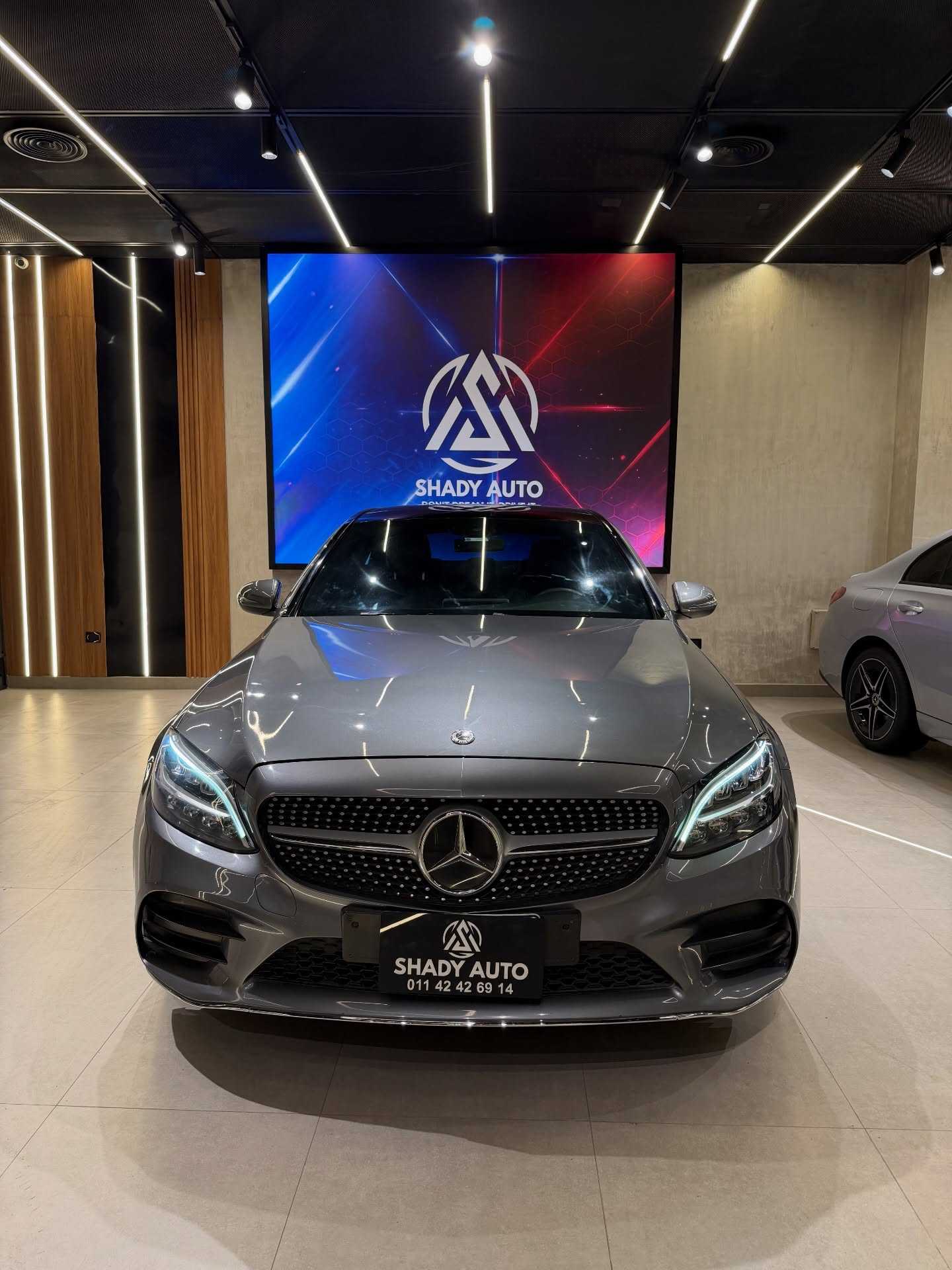 مرسيدس بنز C180 2019