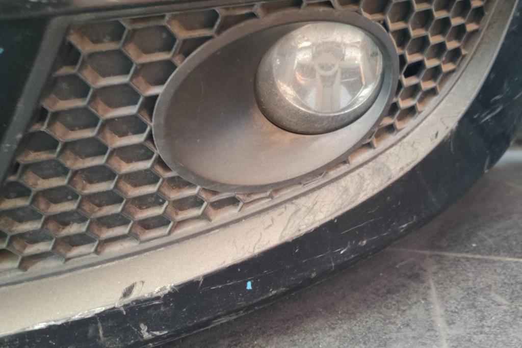 كشاف امامي شمال سيات ليون 2009 2010