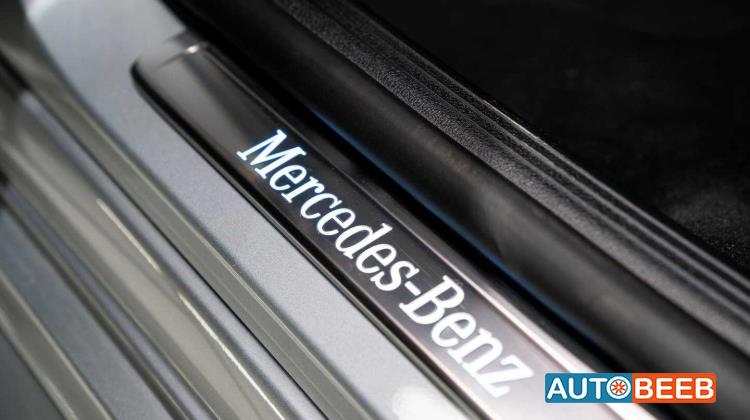 Mercedes Benz C200 2025