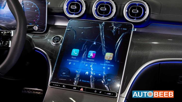 Mercedes Benz C200 2025