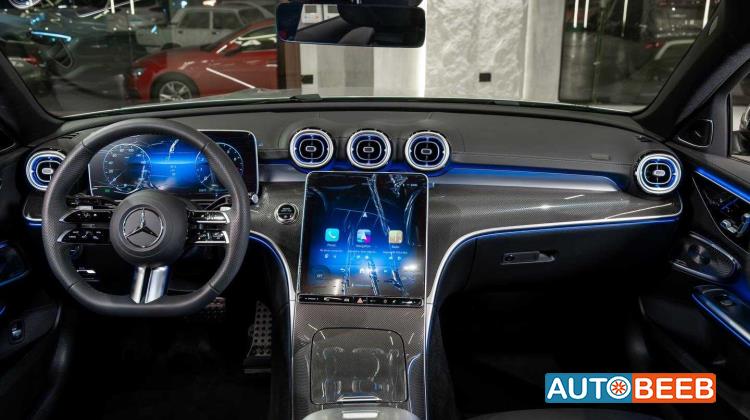 Mercedes Benz C200 2025