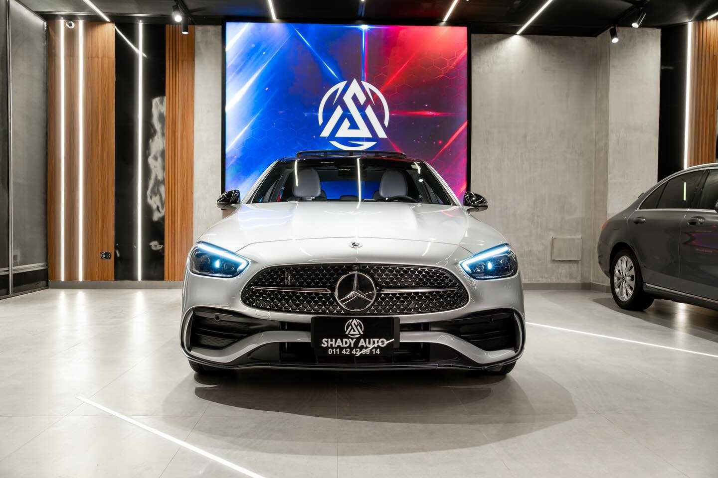 Mercedes Benz C200 2025