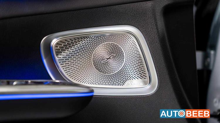 Mercedes Benz C200 2025