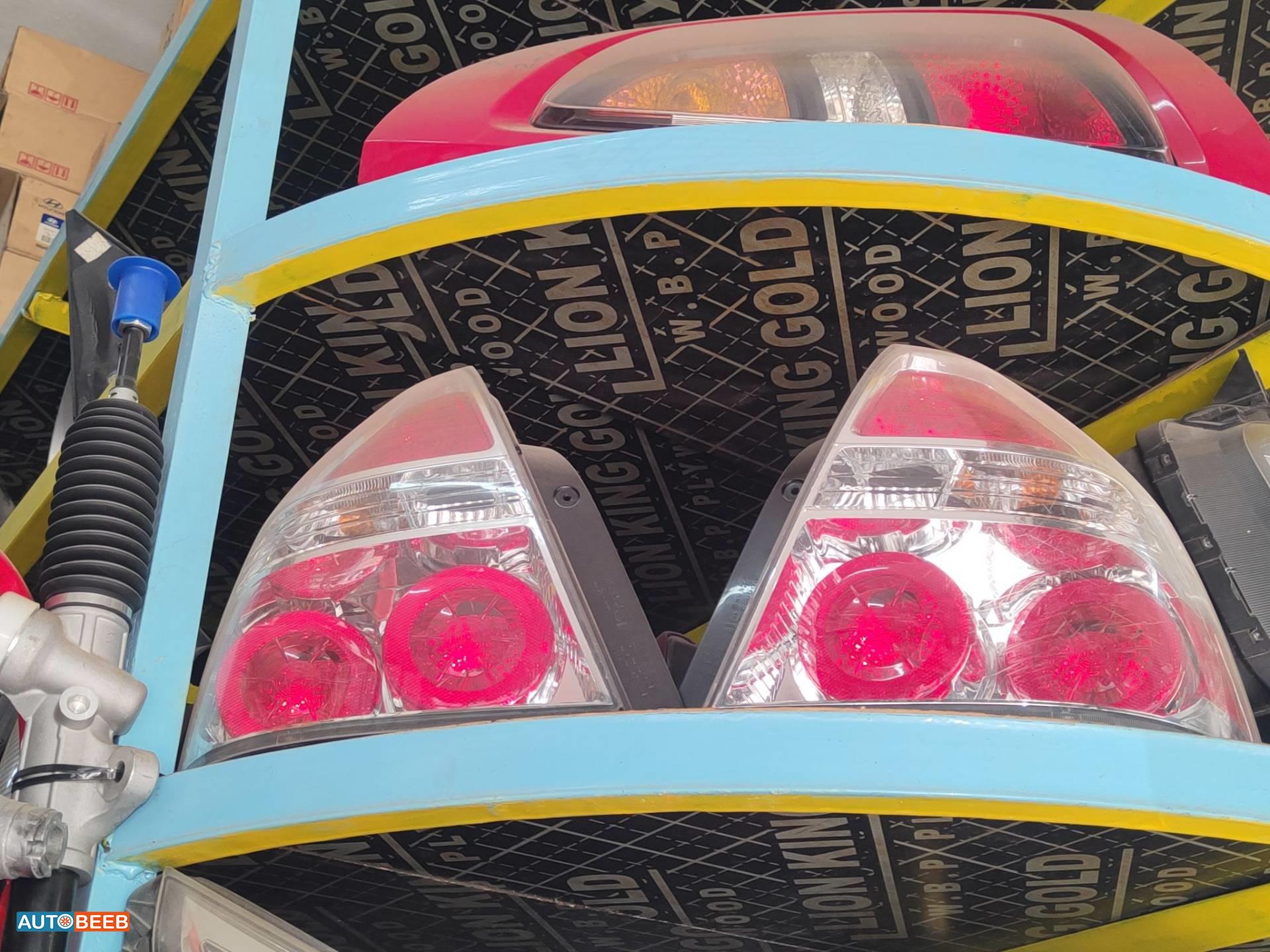 ضوء خلفي يمين شمال شيفروليه افيو 2010 2011