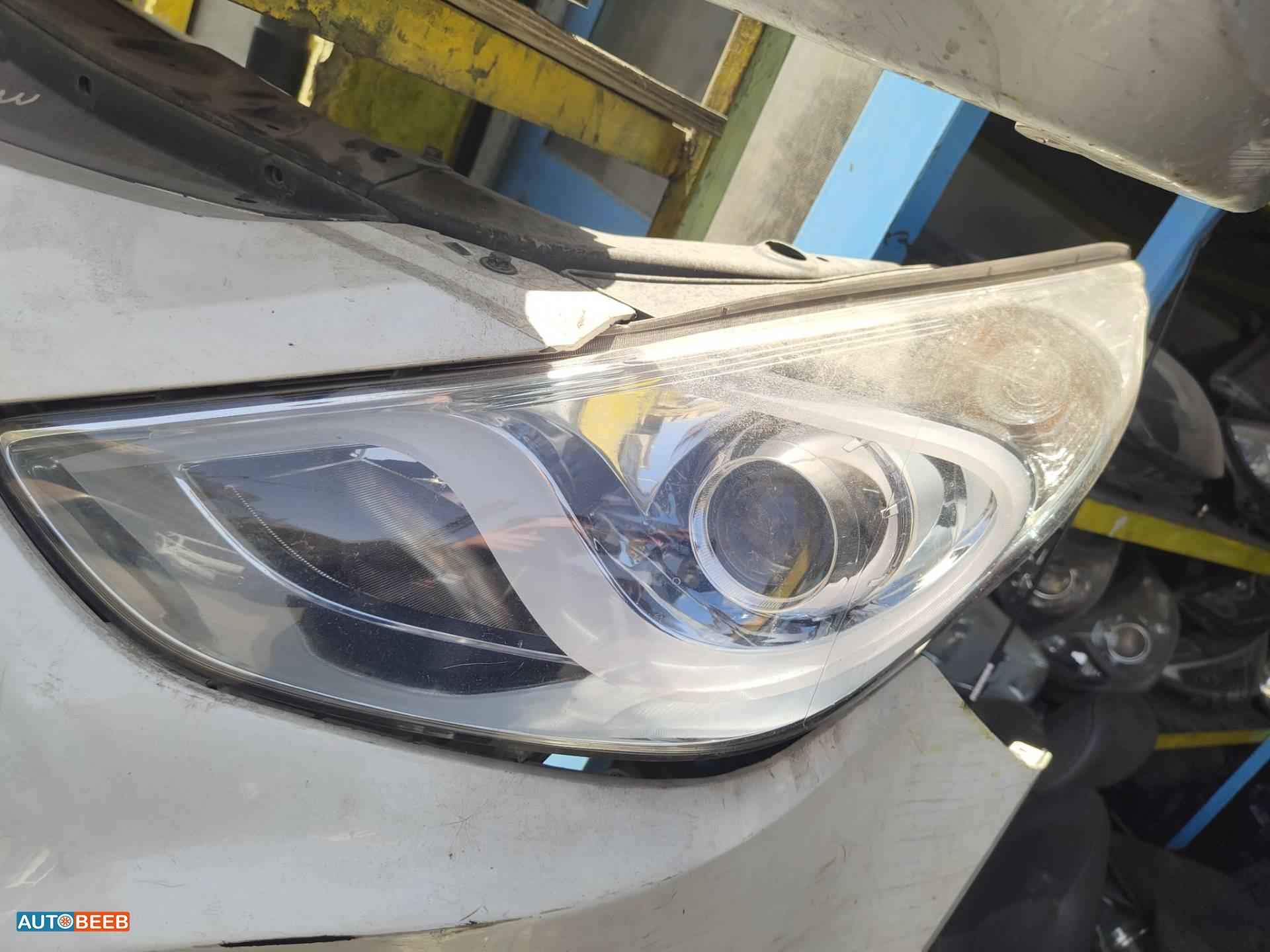 ضوء امامي شمال هيونداي سوناتا 2014 2015