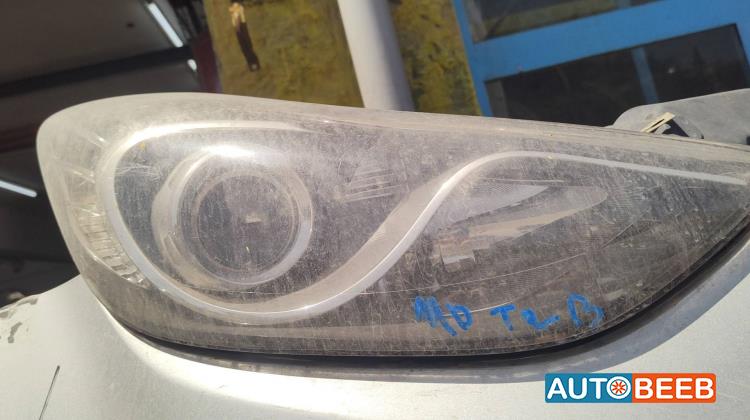 ضوء امامي شمال هيونداي افانتي md 2011 2012