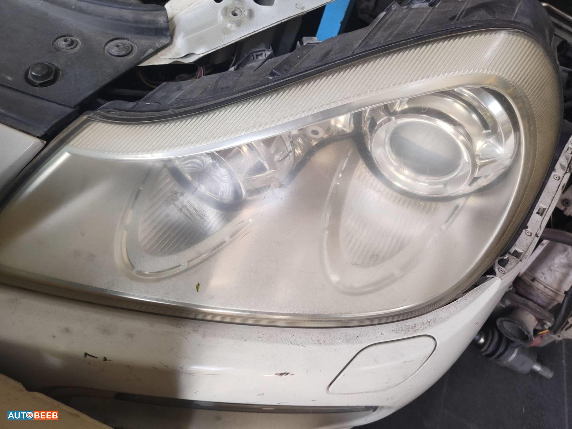 ضوء امامي شمال بورش كايين 2009 2010