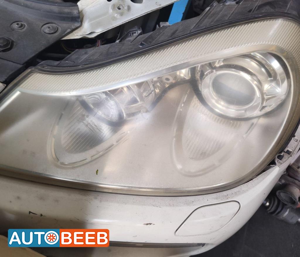 ضوء امامي شمال بورش كايين 2009 2010