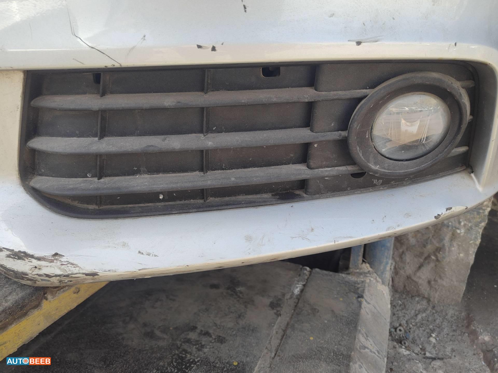 برواز كشاف امامي شمال اودي a4 2009 2010